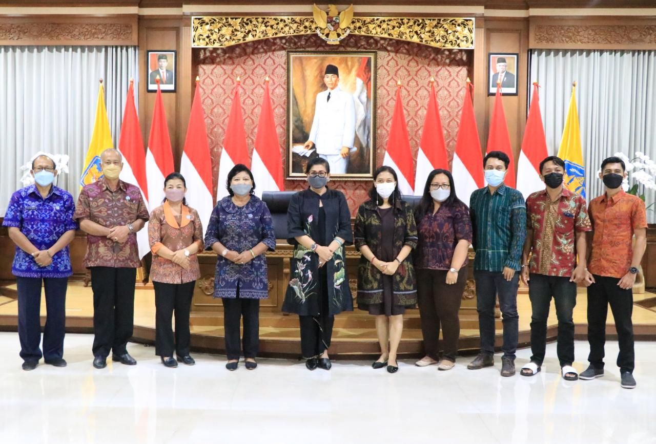 podiumnews.com-Dekranasda Bali Sambut Baik Penelitian dan Survei Terkait Endek oleh LPPM UNHI